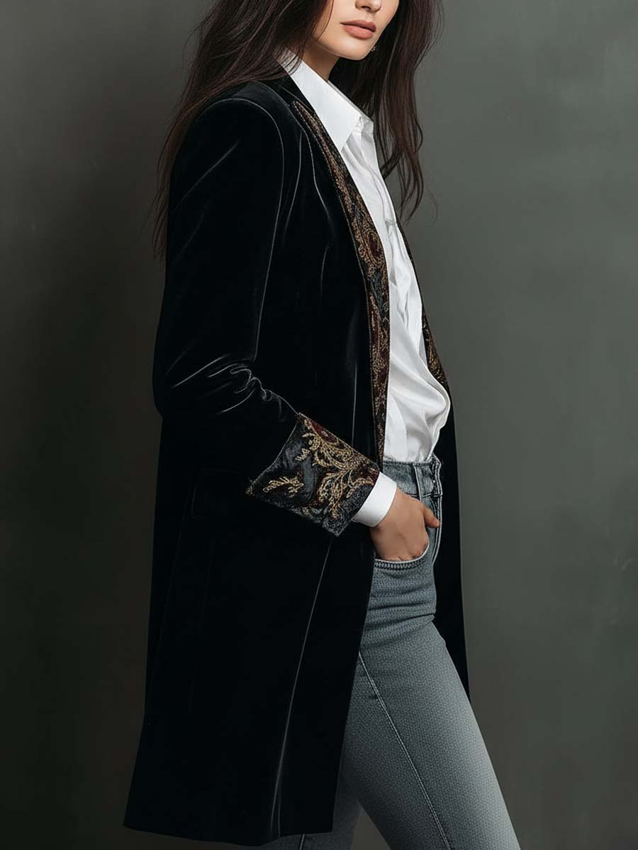 Blazer negro de mujer con solapas, estampado barroco en panel delantero y mangas