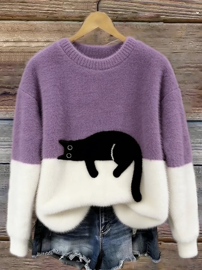 Jersey oversize violeta y blanco con dibujo de gato negro